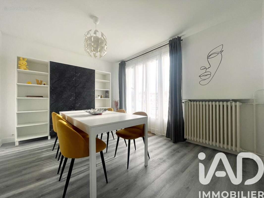 Photo 6 - Appartement à LA CELLE-SAINT-CLOUD