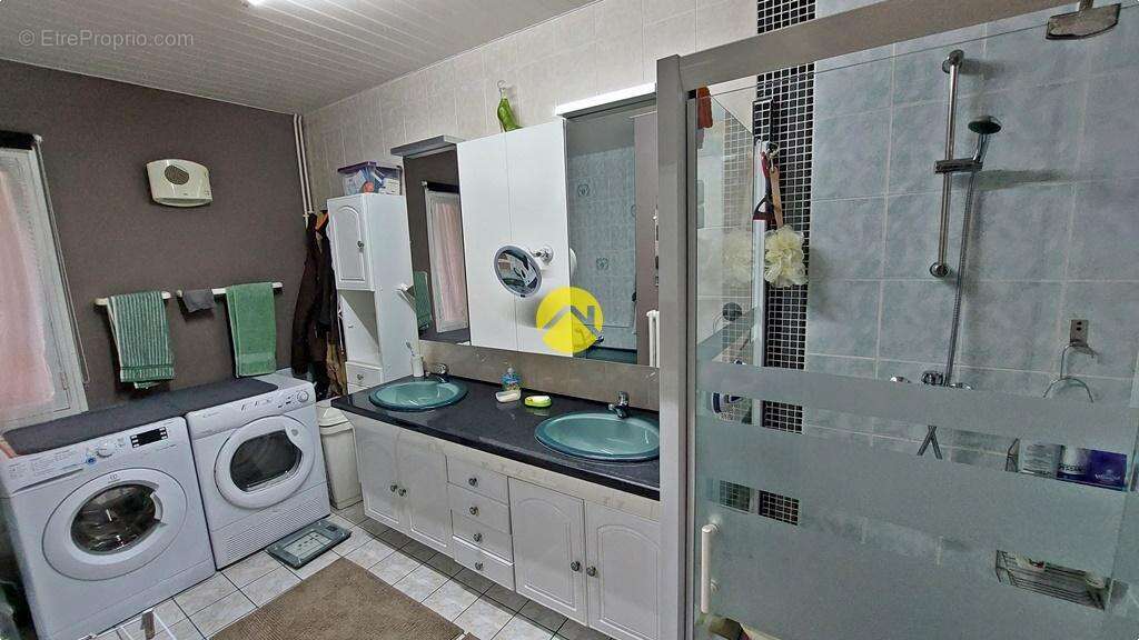 Maison à ANCY-LE-FRANC