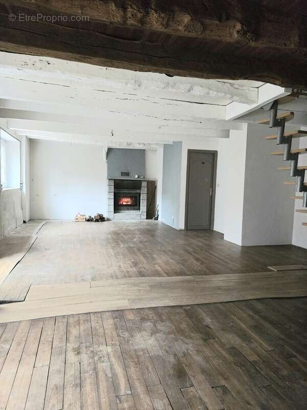 Maison à SAINT-GUYOMARD