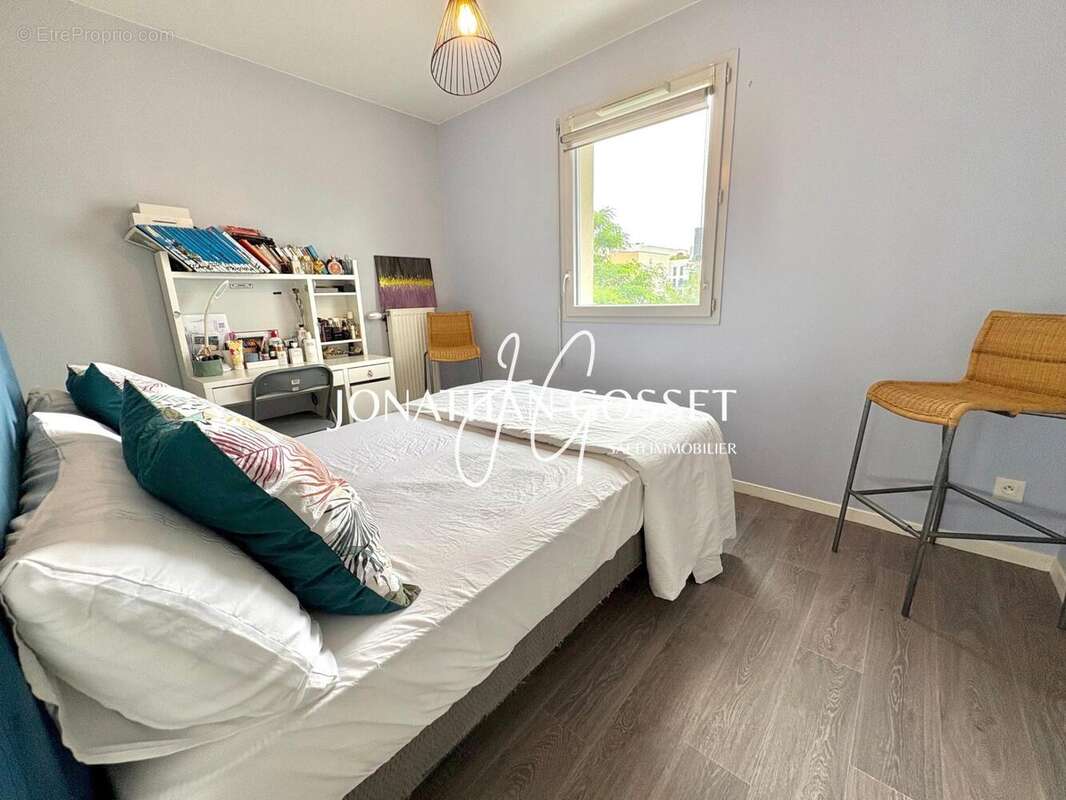 Photo 7 - Appartement à POISSY