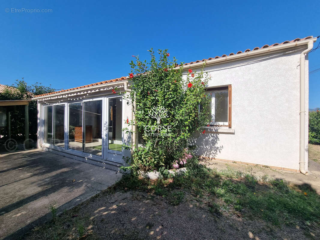 Maison à PRUNELLI-DI-FIUMORBO