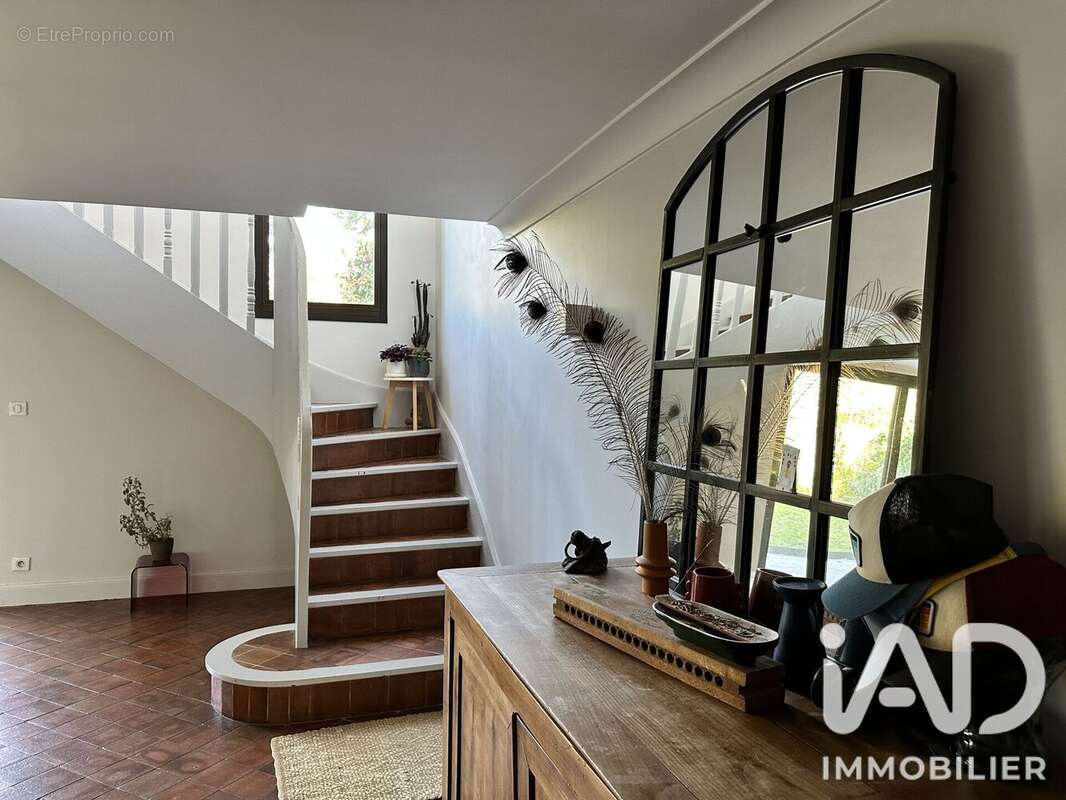 Maison 140 m² à Nantes  - photo 2