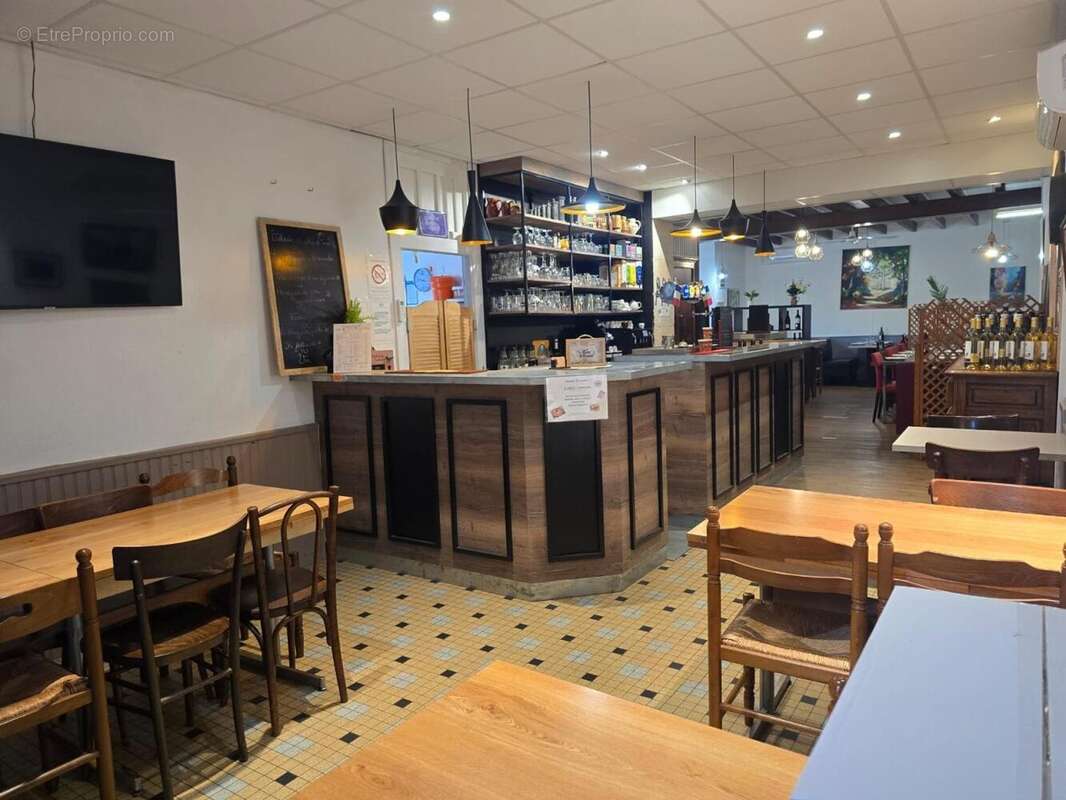 Photo 6 - Commerce à BOURESSE