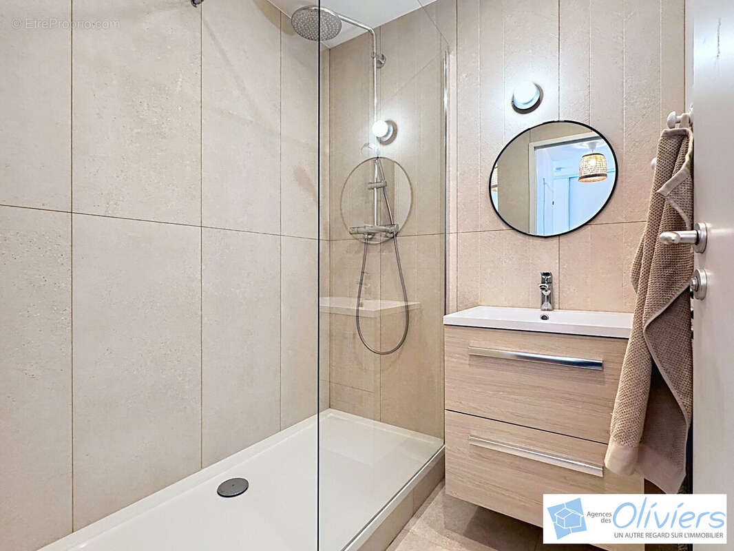 Appartement à VOISINS-LE-BRETONNEUX