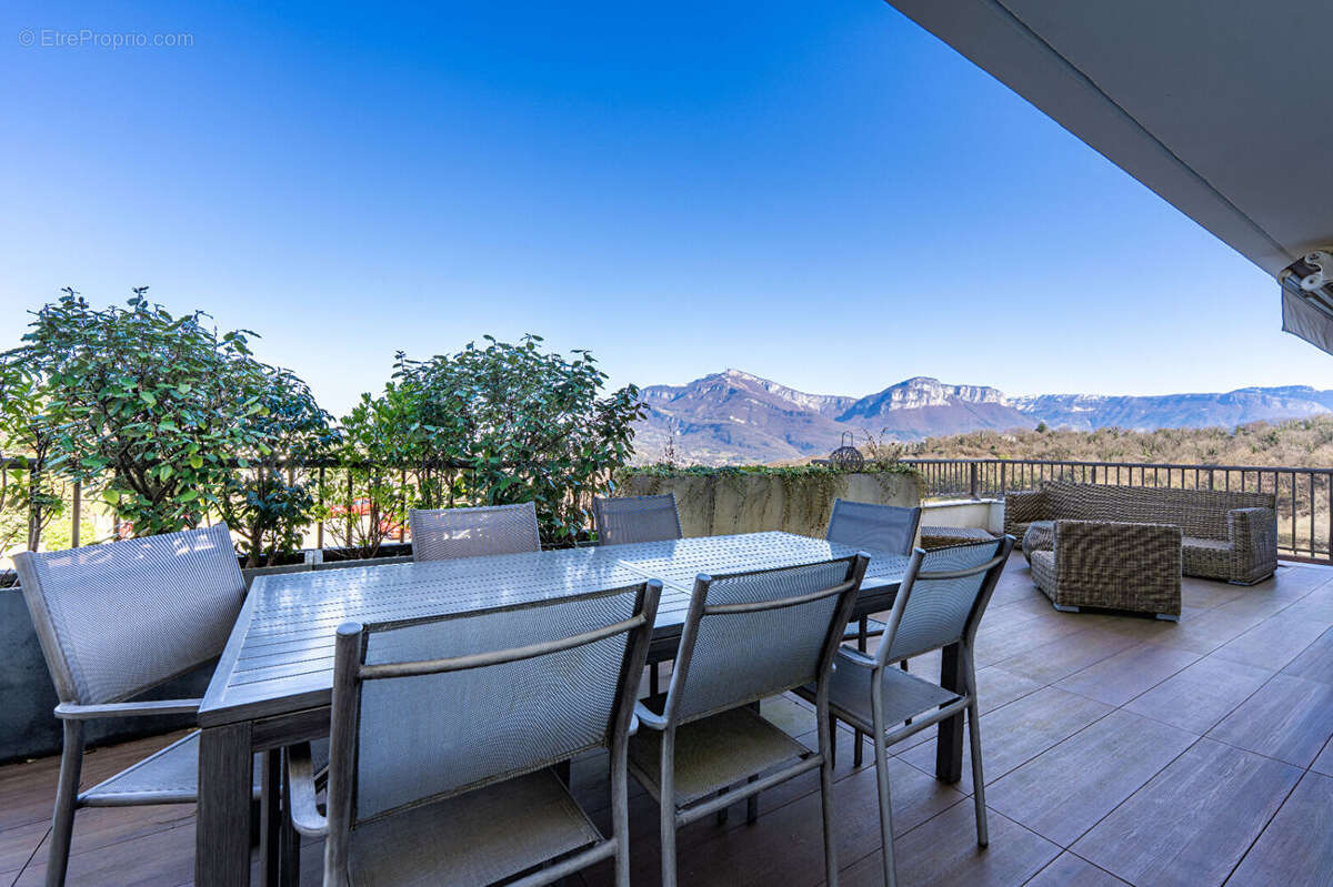 Appartement à JACOB-BELLECOMBETTE