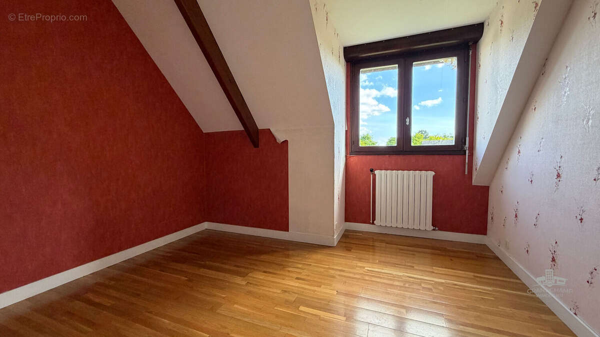 Maison à GRANDCHAMPS-DES-FONTAINES