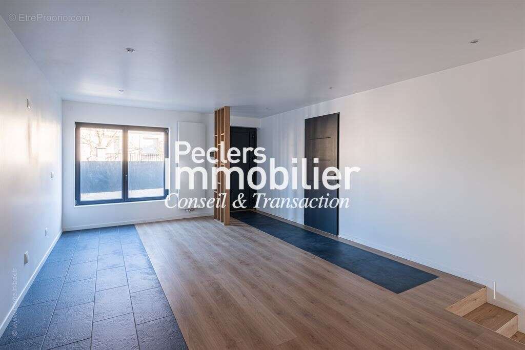 Maison à NANTERRE