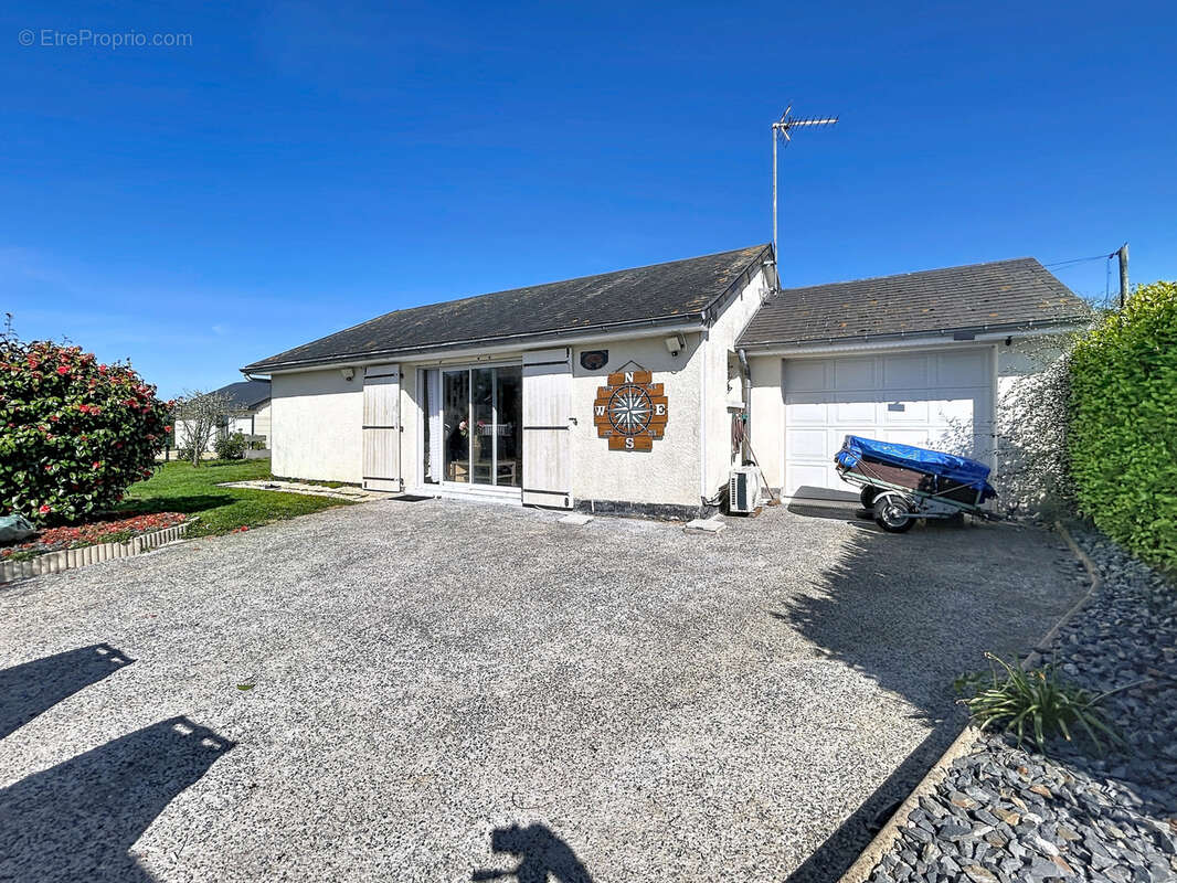 Maison à GRANDCAMP-MAISY