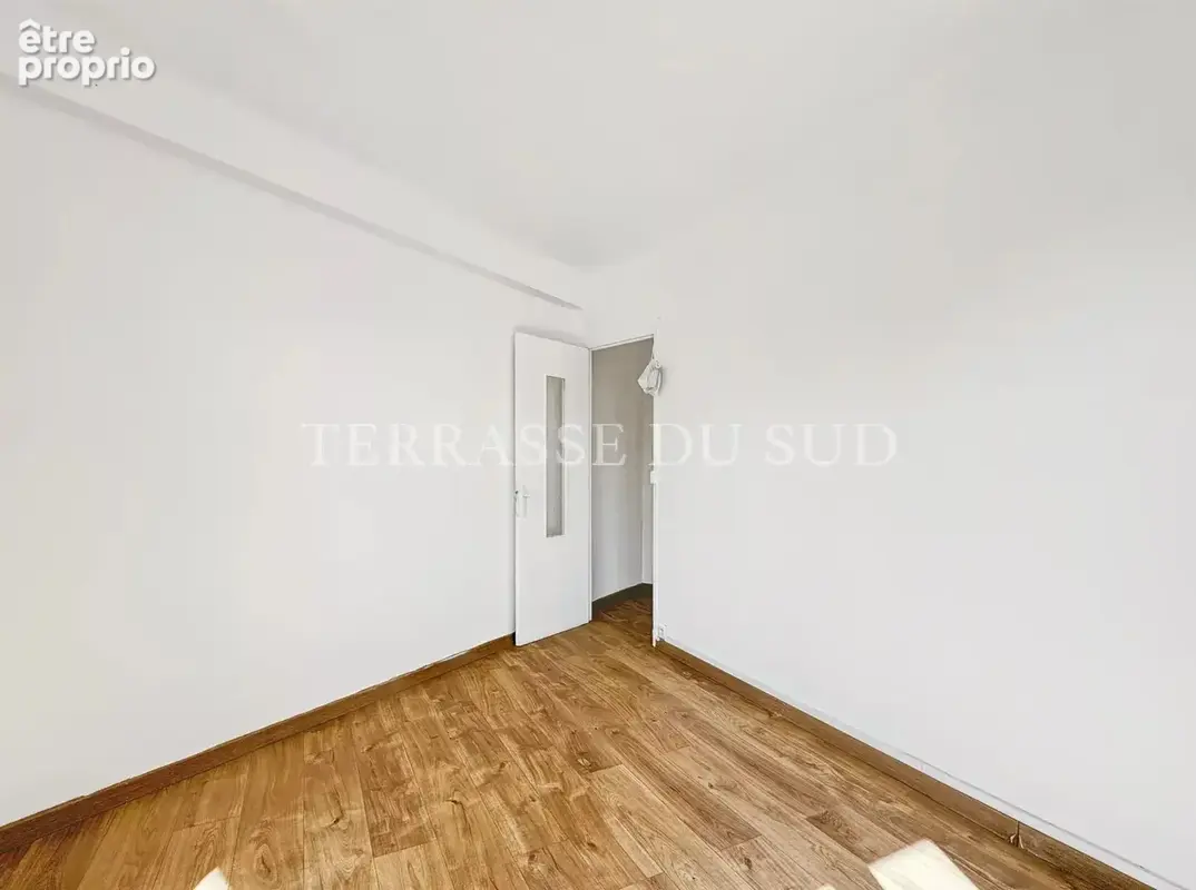 Vente Appartement 2 Pièces de 37,58 m2 LC - Quartier Saint Pierre - Marseille 5ème - photo 2