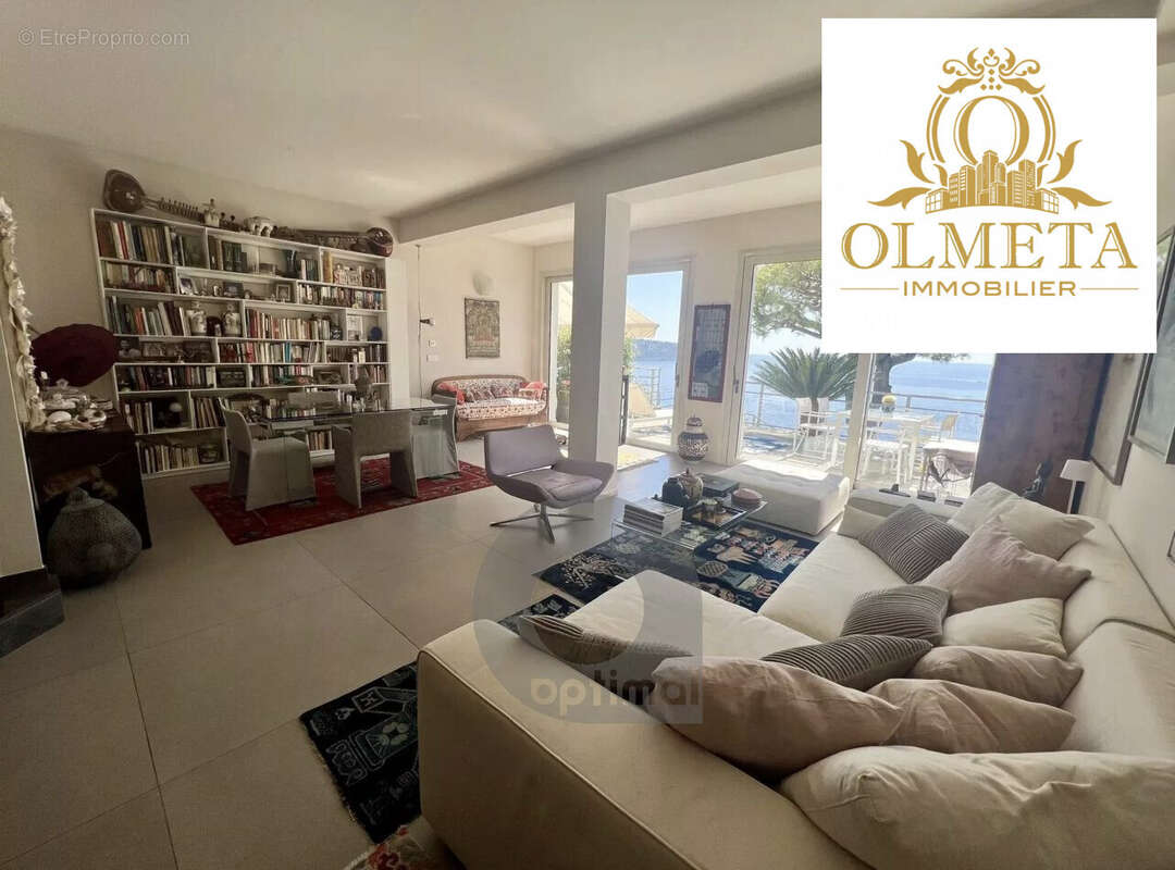 Appartement à ROQUEBRUNE-CAP-MARTIN