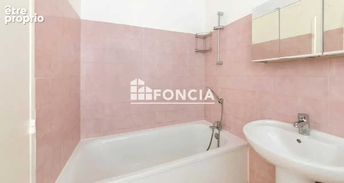 Appartement avec balcon proche gare de Savigny-sur-Orge - photo 4
