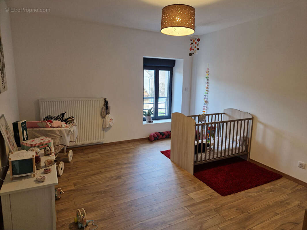 Appartement à VALLAN