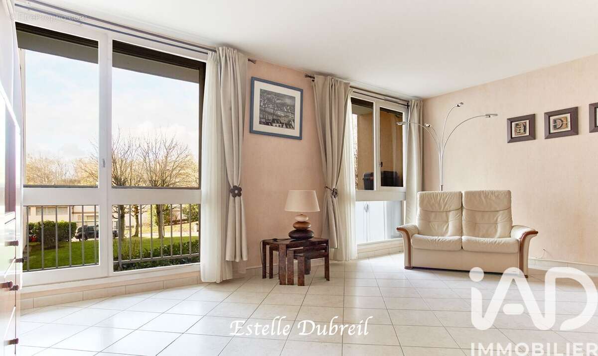 Photo 3 - Appartement à MONTIGNY-LE-BRETONNEUX