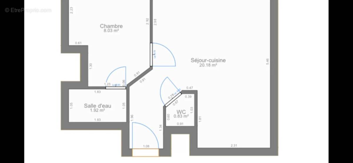 Appartement à PARIS-16E