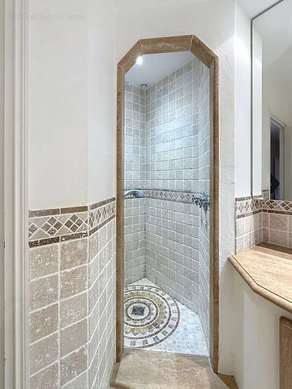 Maison à VILLENEUVE-LOUBET