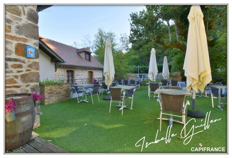 Maison à NERIS-LES-BAINS