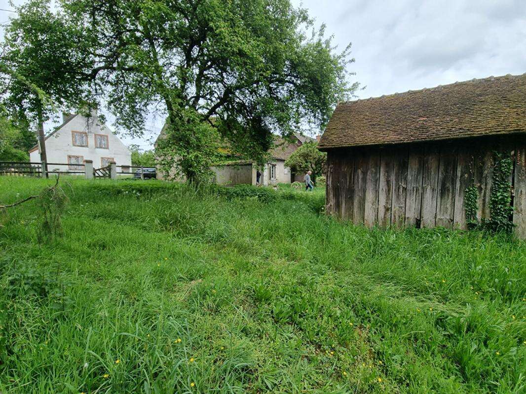 Maison à LES BORDES
