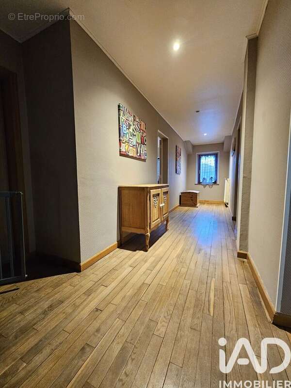 Photo 7 - Maison à COSNES-ET-ROMAIN