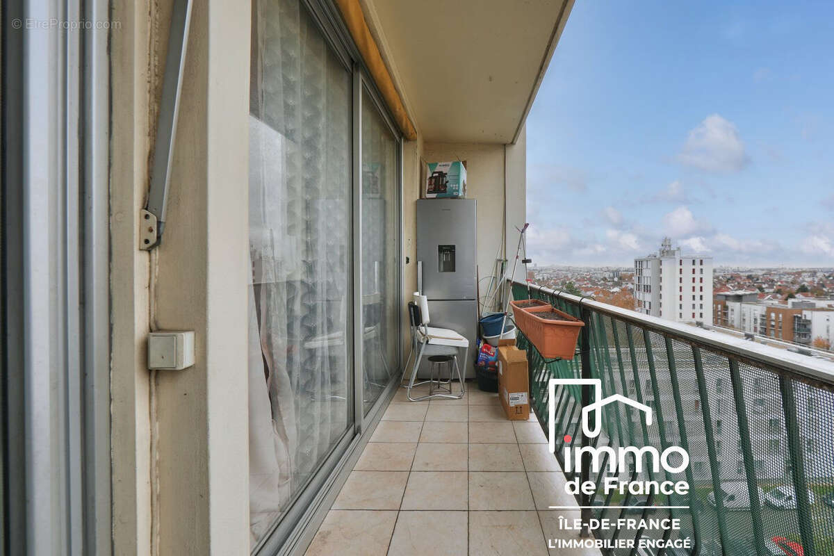 Appartement à LE BLANC-MESNIL