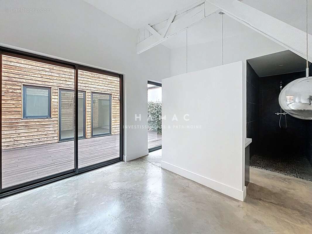 Appartement à LYON-9E