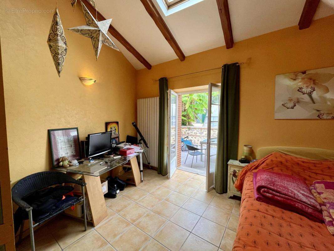 Maison à SAINT-LAURENT-DE-NESTE