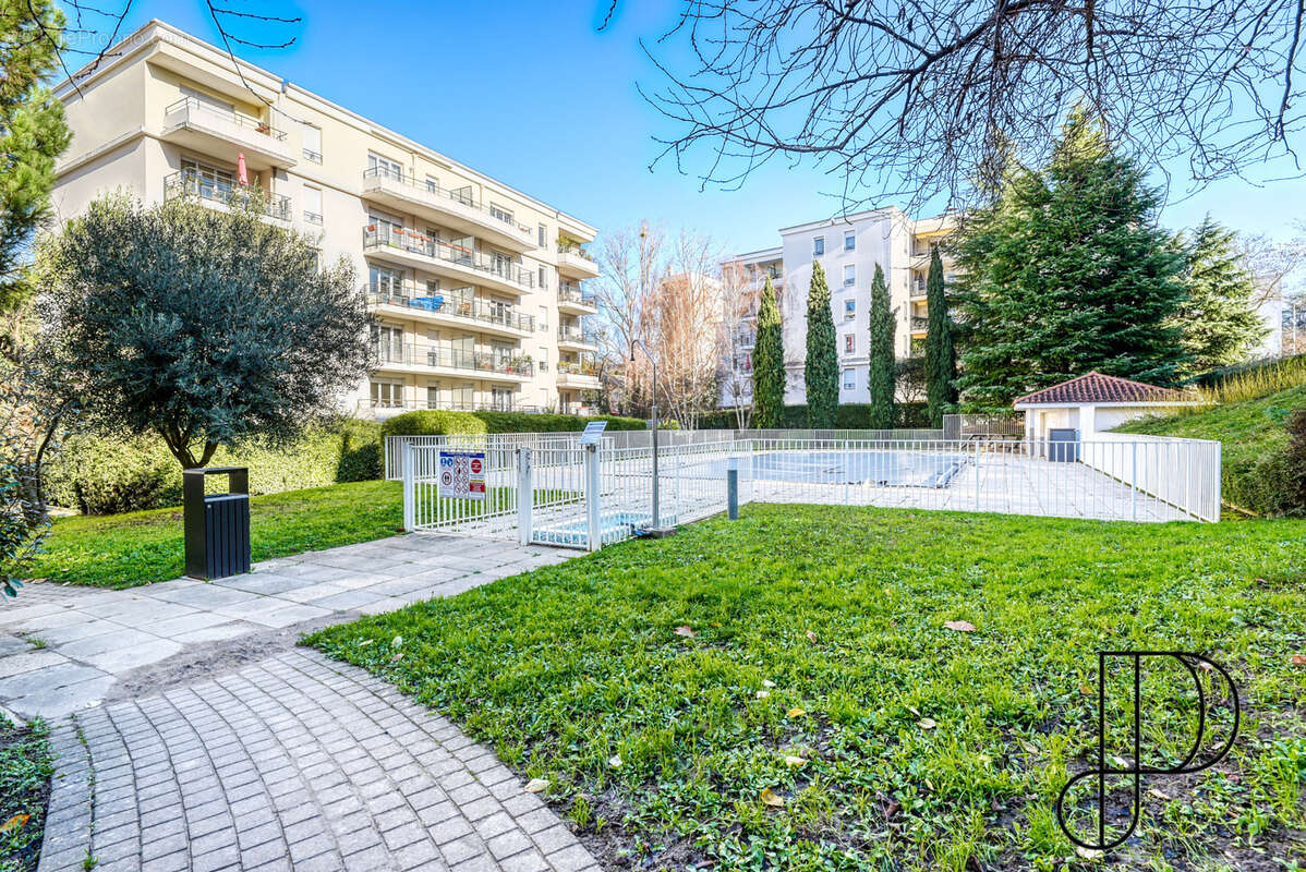 Appartement à TASSIN-LA-DEMI-LUNE