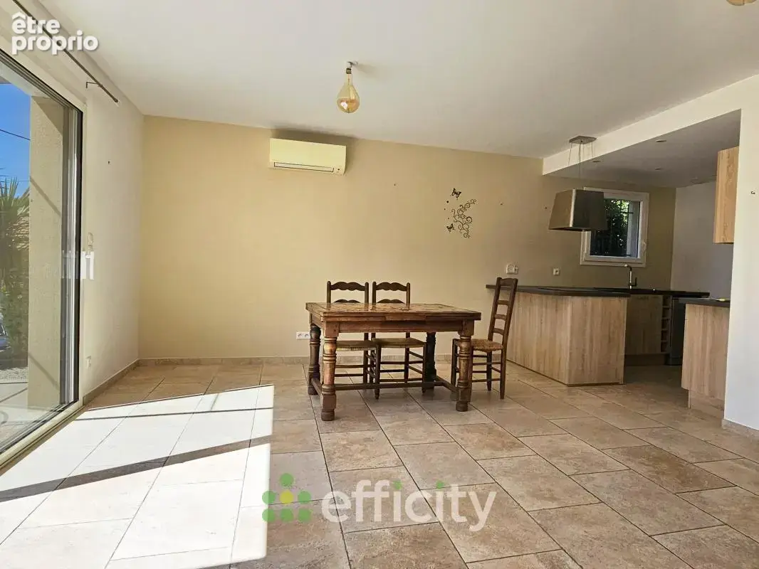 Maison 4 pièces 90 m² à vendre à Ceyreste (13600) - photo 2