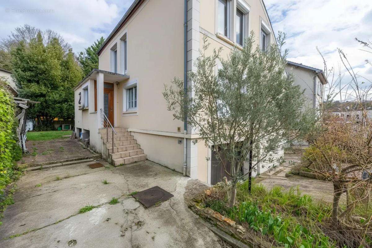 Maison à SOISY-SOUS-MONTMORENCY