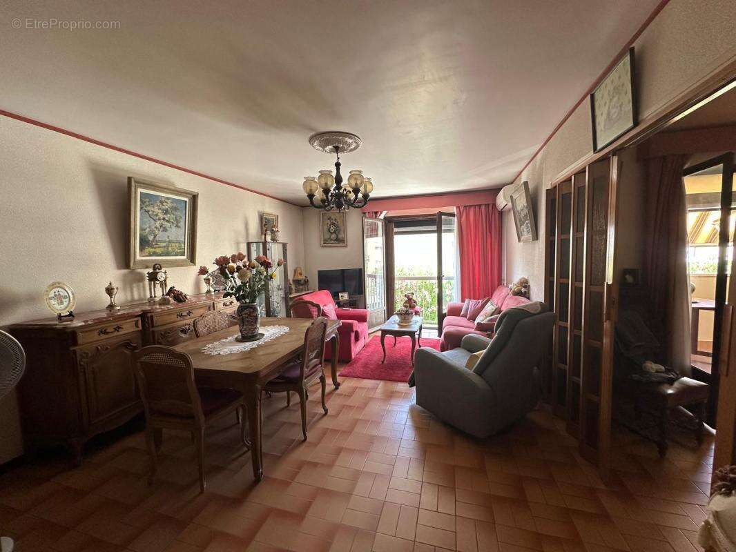 Appartement À Vendre type 66 m² 1er étage avec garage - photo 2