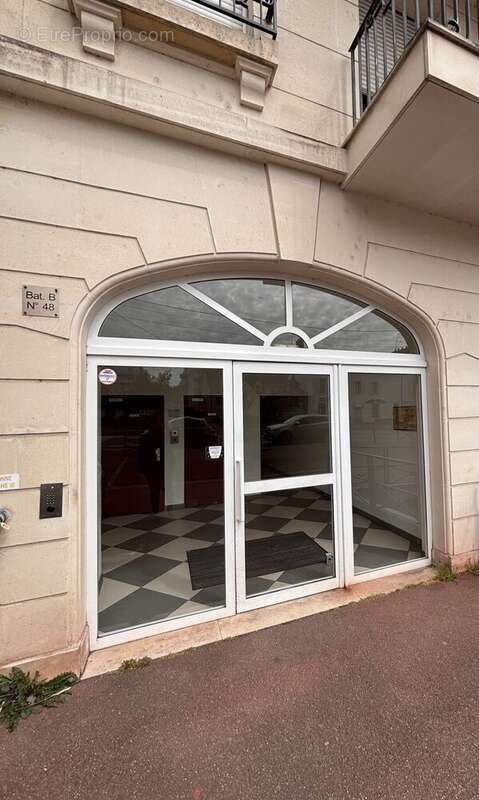 Appartement à SAINT-FARGEAU-PONTHIERRY