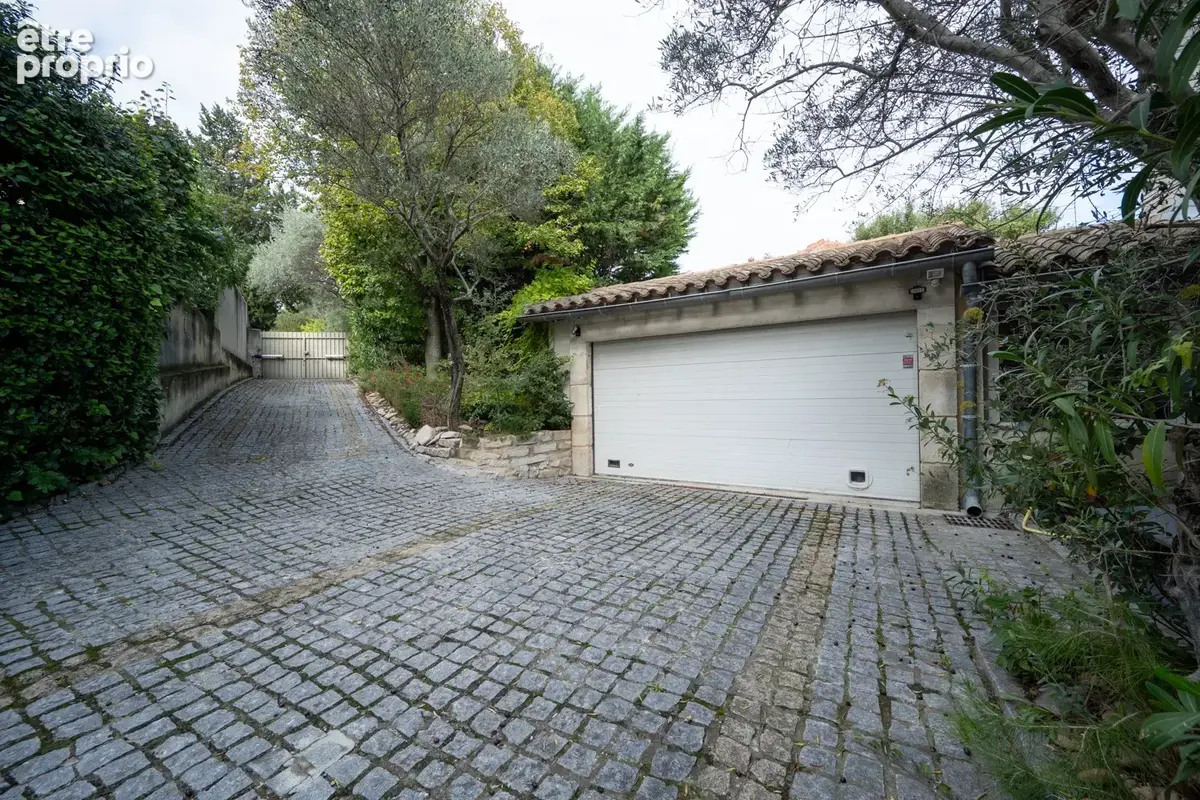 Maison de maître 150 m2 à Villeneuve-lès-Avignon   Vue panoramique sur Avignon, Mont Ventoux et Alpilles - photo 7