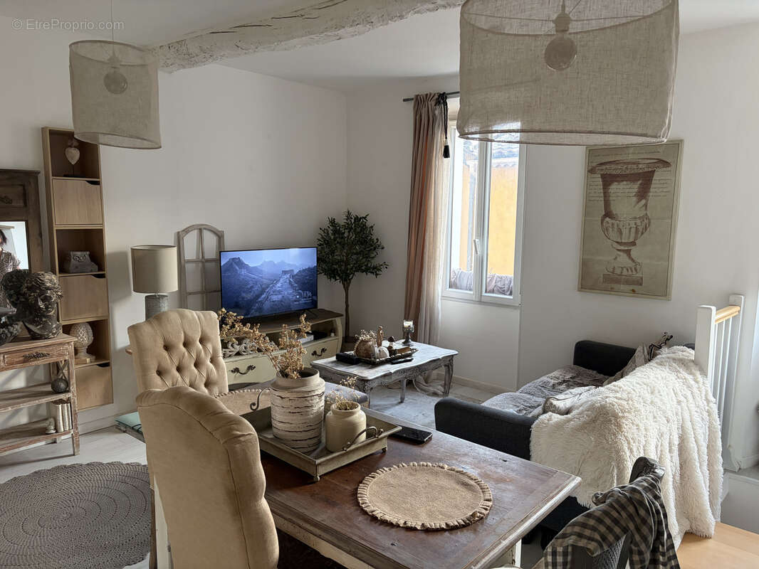 Appartement à PIERREFEU-DU-VAR