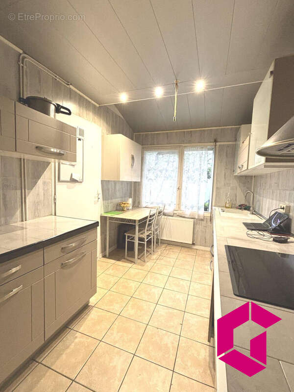 Maison à SAINT-ETIENNE