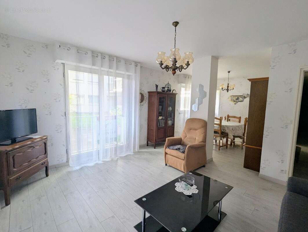 Photo 7 - Appartement à ABBEVILLE