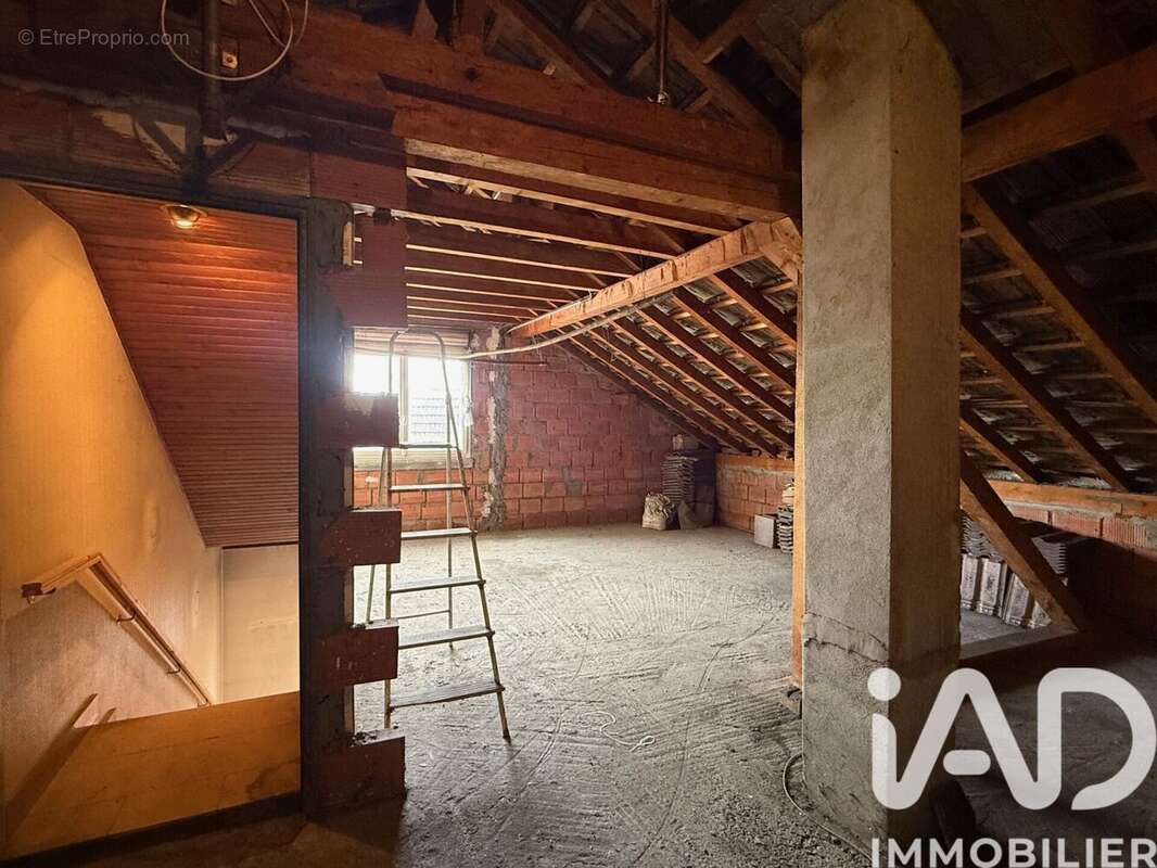 Maison 149 m² à Husseren-Les-Chateaux  - photo 9