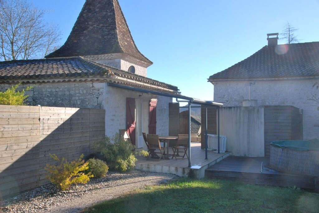 Maison à TOURNON-D&#039;AGENAIS