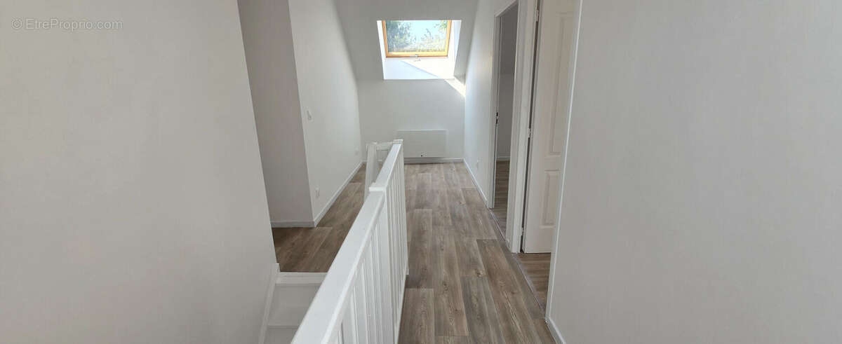 Maison proche gare  Longueville 4 chambres - photo 8