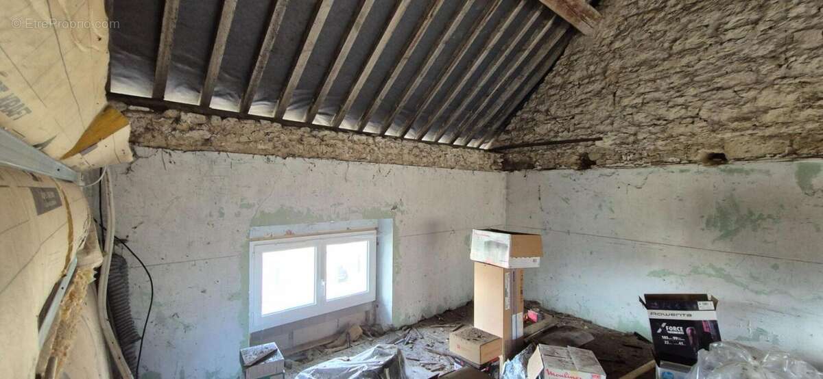 Maison à CREPY-EN-VALOIS