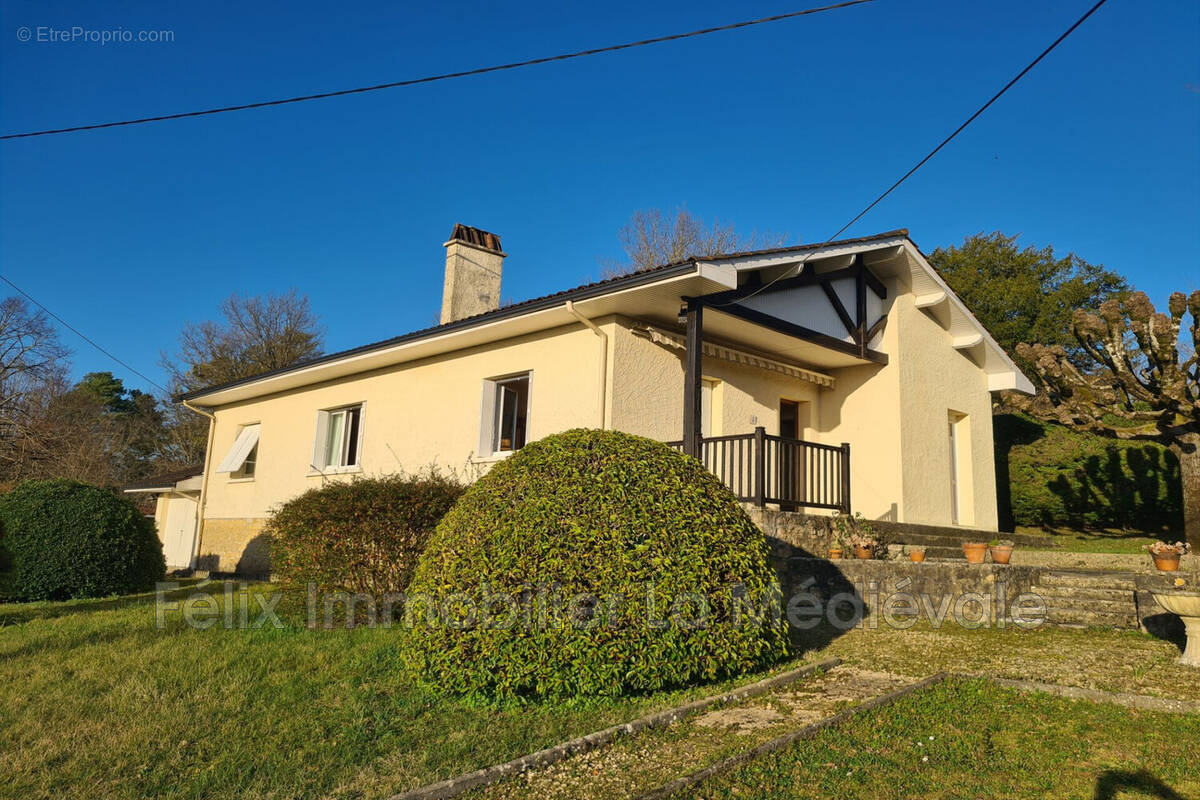 Maison à SAINT-AGNE