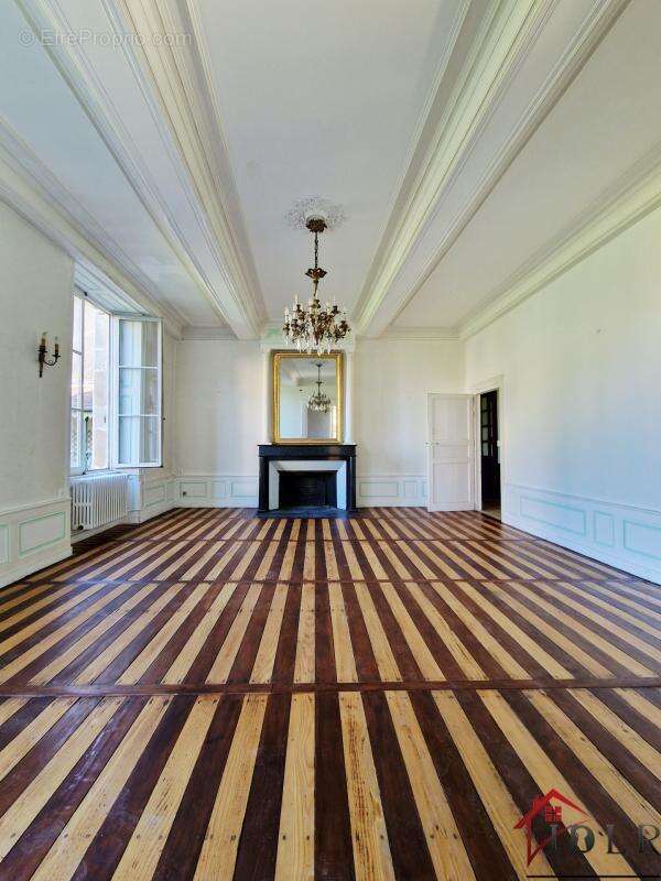 Maison à BOURBONNE-LES-BAINS