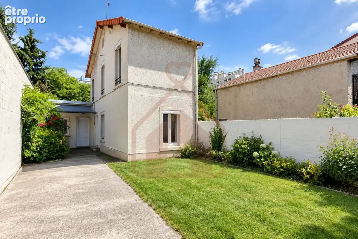 Maison à VILLEJUIF