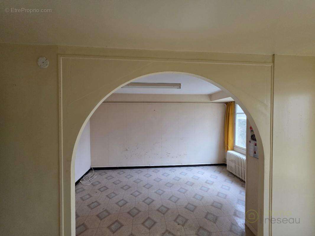 Maison 118 m² à La Trimouille  - photo 5