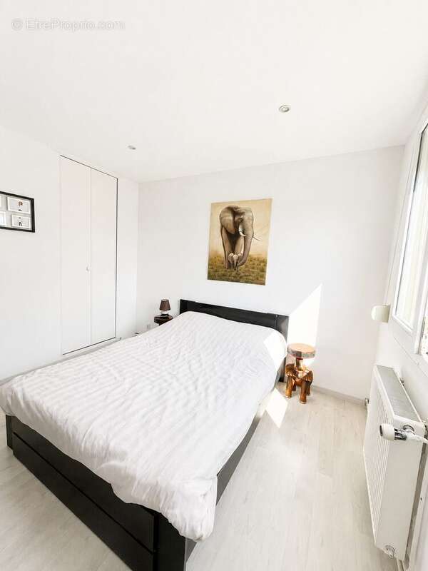 Appartement à HOUILLES