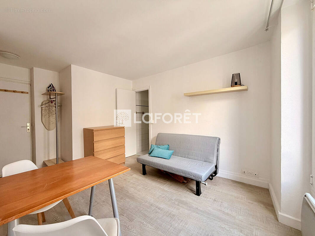 Appartement à PARIS-12E