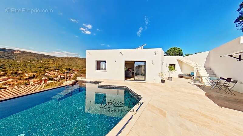 Maison à LE LAVANDOU