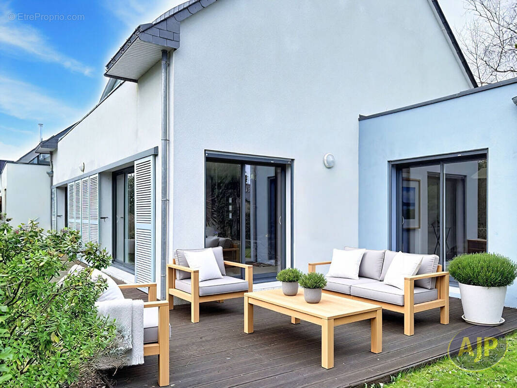 Maison à LE POULIGUEN