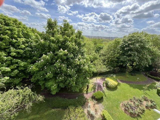 Appartement à NOGENT-SUR-MARNE