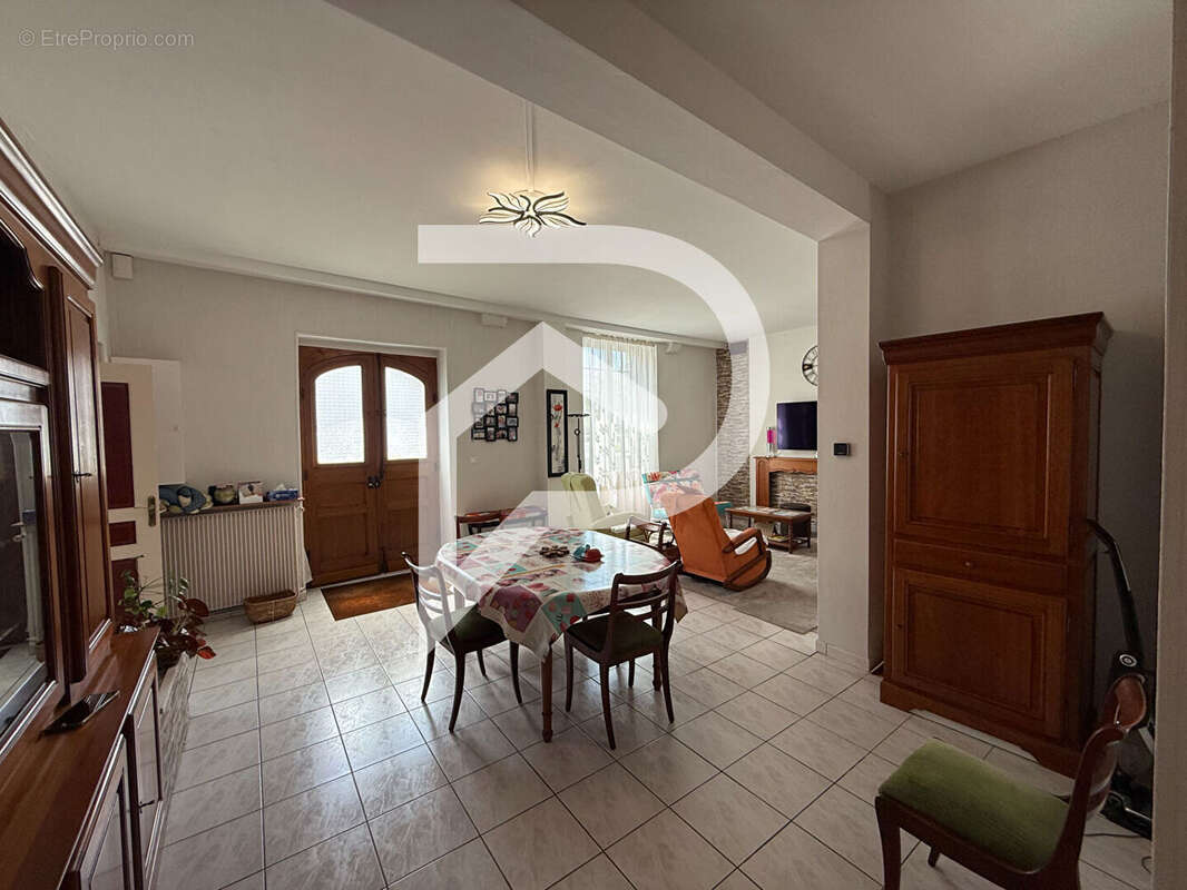 Maison ORTHEZ 12 pièces 288 m² - photo 8