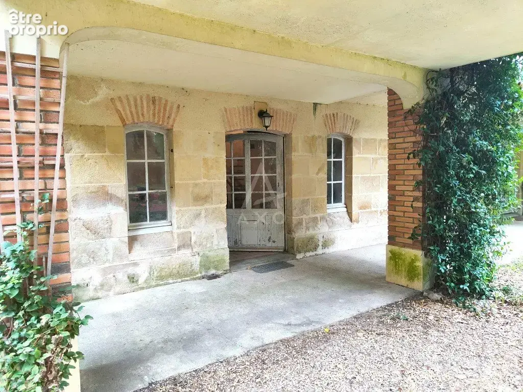 DURTAL  Élégante maison de maître au pied du château, avec accès au Loir - photo 17