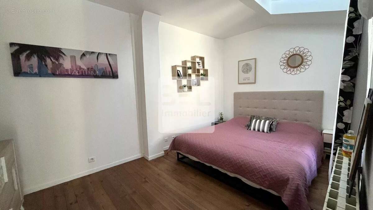 Maison à BAGNOLS-SUR-CEZE